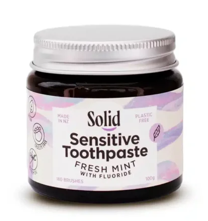 Toothpaste in a jar (Sensitive, no baking soda)